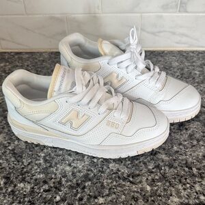 New Balance 550 Women’s 6.5